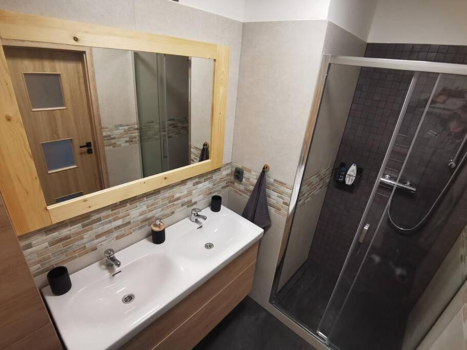 Apartman Bila Voda Červená Voda Dış mekan fotoğraf